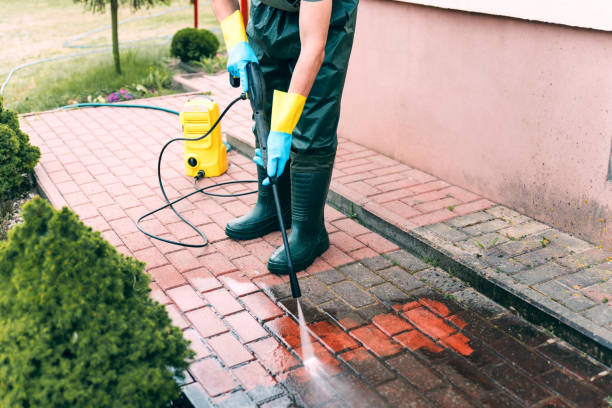 Professional Pressure Washing Services in Mayville, ND
